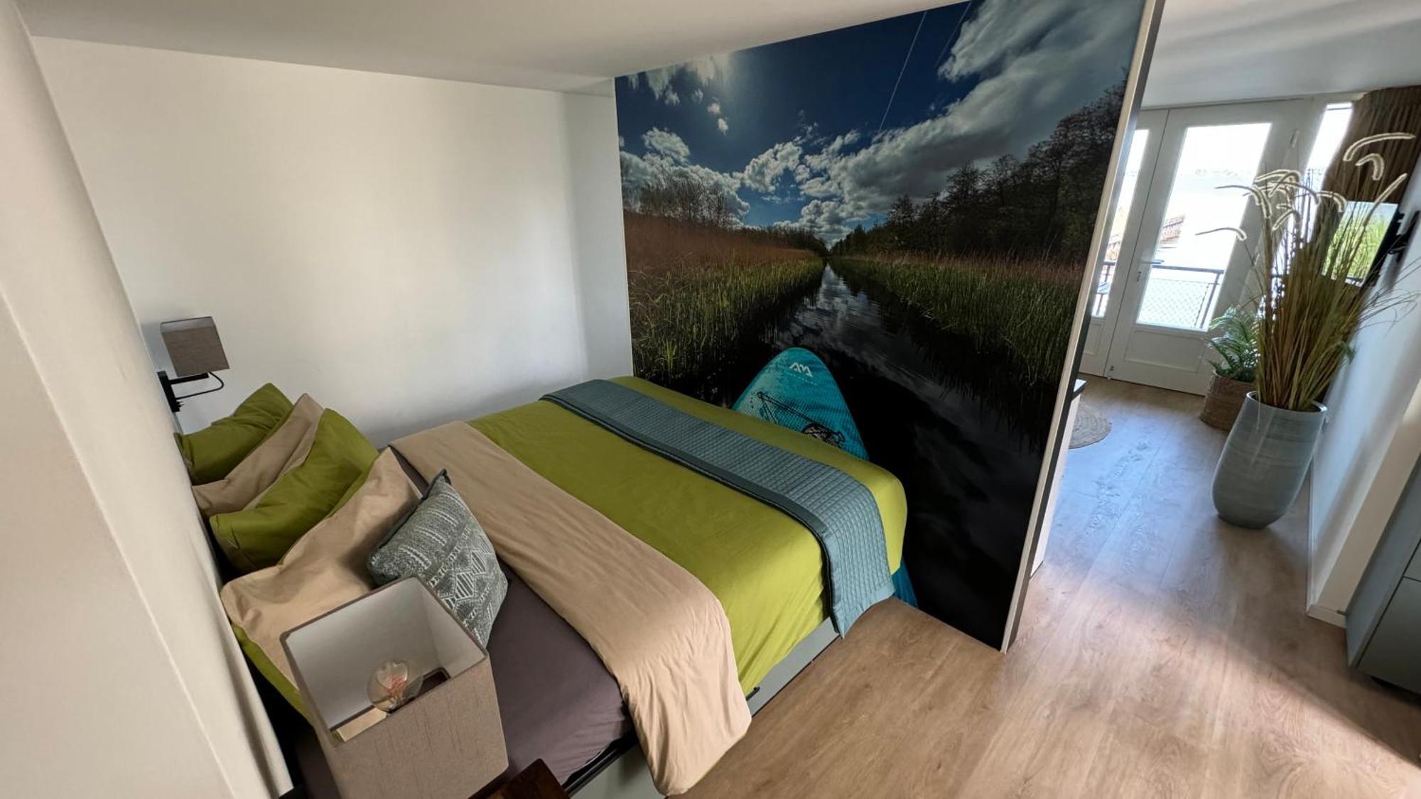 Plassenzicht Logies & Sloepverhuur Loosdrecht Luaran gambar